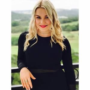 Meet your Posher, Kenedee